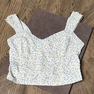 NWOT Japna White and Yellow Floral Tank Top